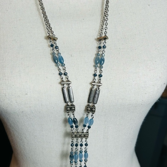 Source Unknown Jewelry - Long Silver and Blue Tassel Necklace Beaded Double Strand Oval Link Unsigned